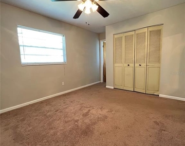 3305 Nw 46th Place - Photo Thumbnail 15