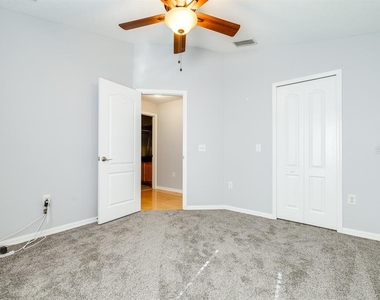 4305 Old Waverly Court - Photo Thumbnail 23