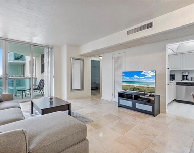 3801 S Ocean Dr - Photo Thumbnail 1