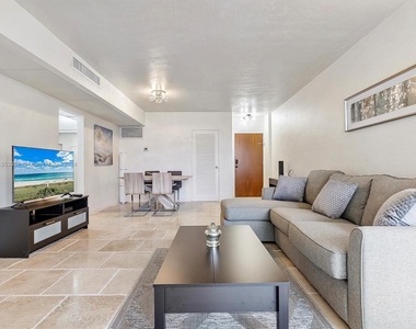 3801 S Ocean Dr - Photo Thumbnail 6