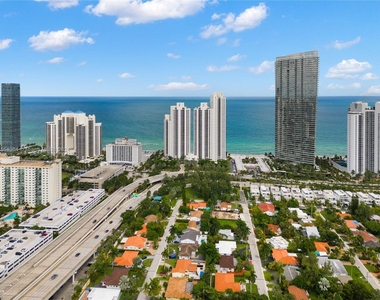 19111 Collins Ave - Photo Thumbnail 34