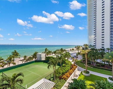 19111 Collins Ave - Photo Thumbnail 20