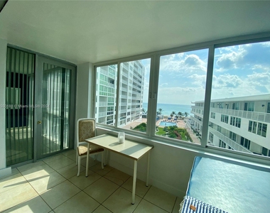 5401 Collins Ave - Photo Thumbnail 1