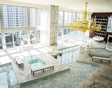 495 Brickell Ave - Photo Thumbnail 29