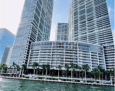 495 Brickell Ave - Photo Thumbnail 23