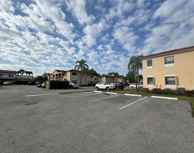 18250 Mediterranean Blvd - Photo Thumbnail 19