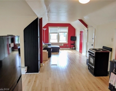 1301 Ethel Avenue - Photo Thumbnail 1