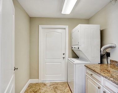 4572 White Cedar Lane - Photo Thumbnail 29