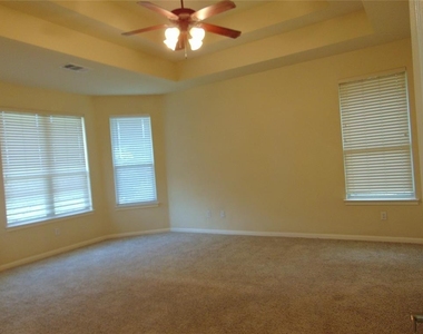 11904  Quassia Dr - Photo Thumbnail 27