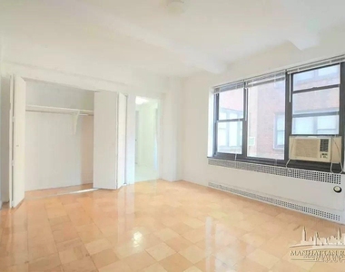 108 East 38th Street - Photo Thumbnail 2