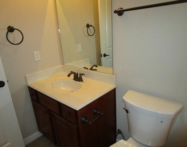 4131 Florence Drive - Photo Thumbnail 9