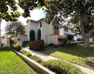 1336 Engracia Avenue - Photo Thumbnail 0