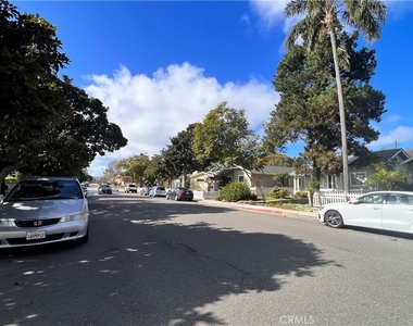 1336 Engracia Avenue - Photo Thumbnail 27