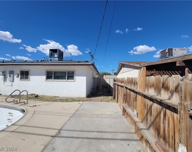 3749 Ponderosa Avenue - Photo Thumbnail 9