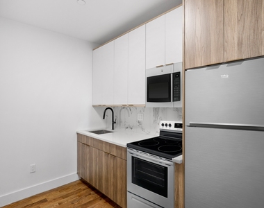 1640 Nostrand Avenue - Photo Thumbnail 3