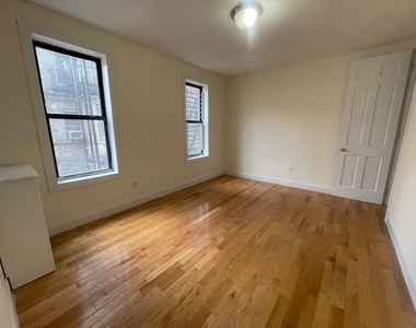 585 West 204th Street - Photo Thumbnail 6