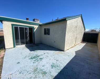 37253 Mahonia Ave. - Photo Thumbnail 15