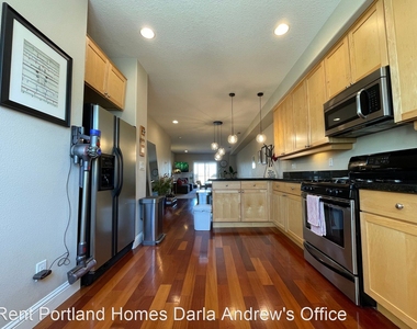 4830 Sw View Point Ter. - Photo Thumbnail 19