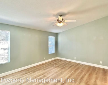 525 West El Norte Parkway Spc 61 - Photo Thumbnail 25