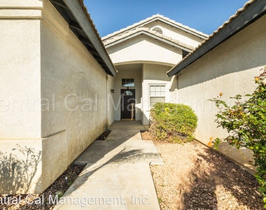 4611 Rushmore Dr - Photo Thumbnail 1