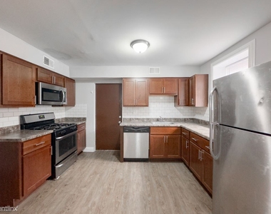 4410 N. Hazel, Unit M - Photo Thumbnail 1