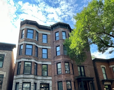 451 W Belden Ave - Photo Thumbnail 6