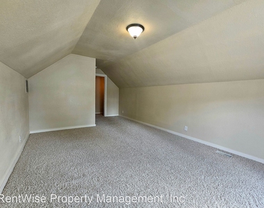 7347 E Nottingham Lane - Photo Thumbnail 11