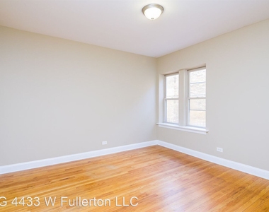 4433 W Fullerton Ave - Photo Thumbnail 17