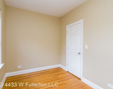 4433 W Fullerton Ave - Photo Thumbnail 16