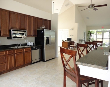 4177 N Orange Blossom Trail - Photo Thumbnail 26