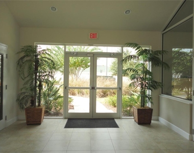 4177 N Orange Blossom Trail - Photo Thumbnail 23