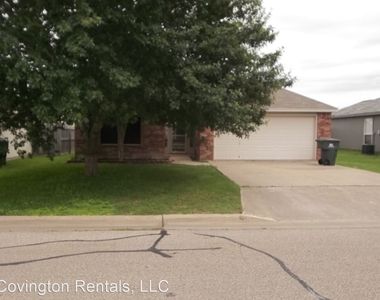 1507 Bent Oak Dr - Photo Thumbnail 1