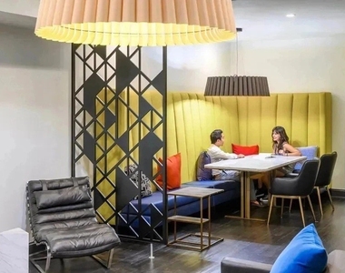 10 Hanover Square - Photo Thumbnail 8