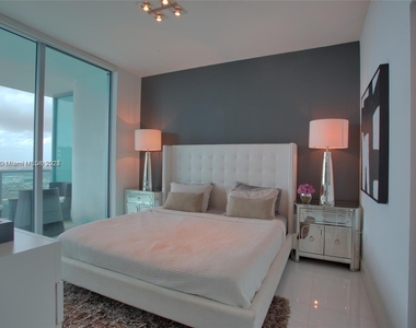 900 Biscayne Blvd - Photo Thumbnail 12