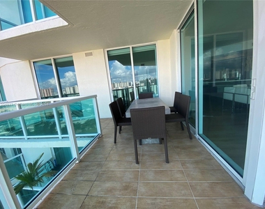 150 Sunny Isles Blvd - Photo Thumbnail 22