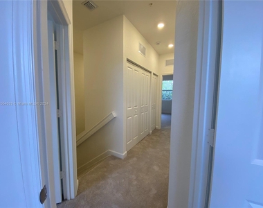 2731 Nw 55th Way - Photo Thumbnail 45