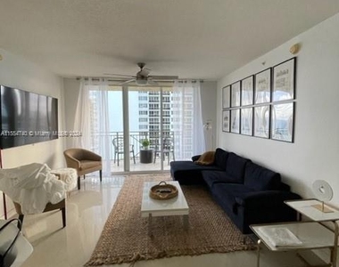 2080 S Ocean Dr - Photo Thumbnail 4