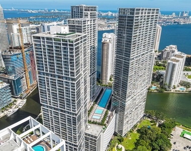 495 Brickell Ave - Photo Thumbnail 22