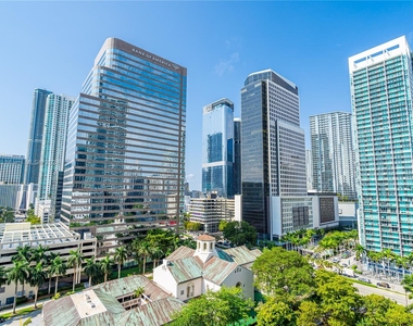 495 Brickell Ave - Photo Thumbnail 24