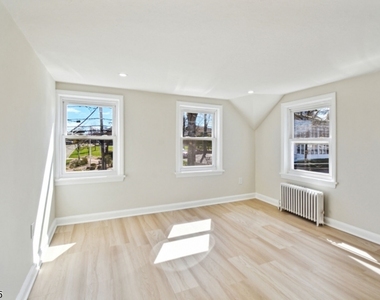 17 N Passaic Ave - Photo Thumbnail 10