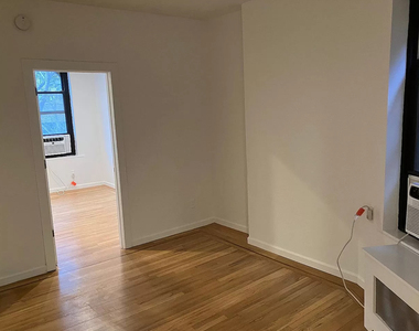 Sullivan St. - Lower East Side 1-bedroom for Rent - Photo Thumbnail 2