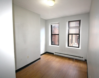 181 Northampton Street - Photo Thumbnail 9