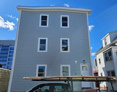 30 Horace Street - Photo Thumbnail 25