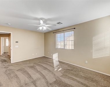 10567 Pueblo Springs Street - Photo Thumbnail 18