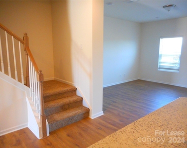 5314 Maynard Hill Drive - Photo Thumbnail 10