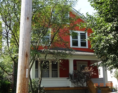 215 E Jenkins Avenue - Photo Thumbnail 0