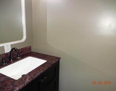 215 E Jenkins Avenue - Photo Thumbnail 23