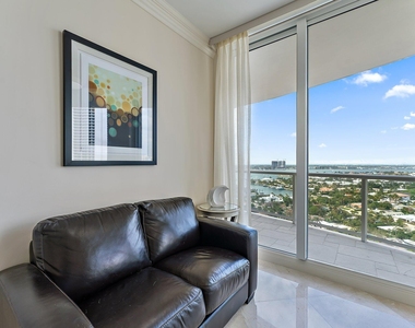 2700 N Ocean Drive - Photo Thumbnail 35