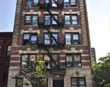 East 105th Street - Photo Thumbnail 8