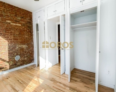 217 East 10th Street - Photo Thumbnail 1